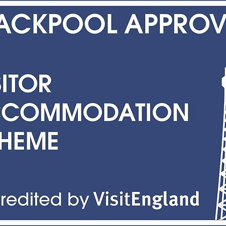The Berwick - Over 40'S Only Blackpool Exterior photo