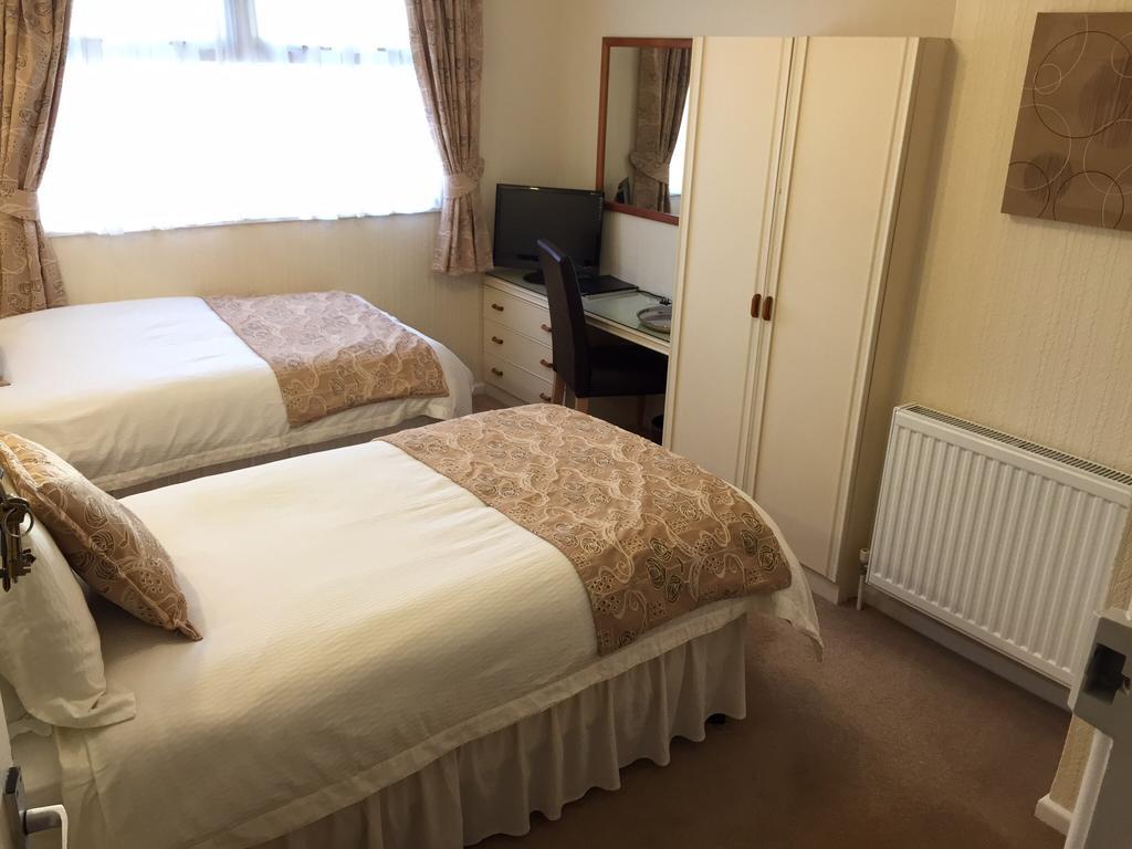 The Berwick - Over 40'S Only Blackpool Room photo